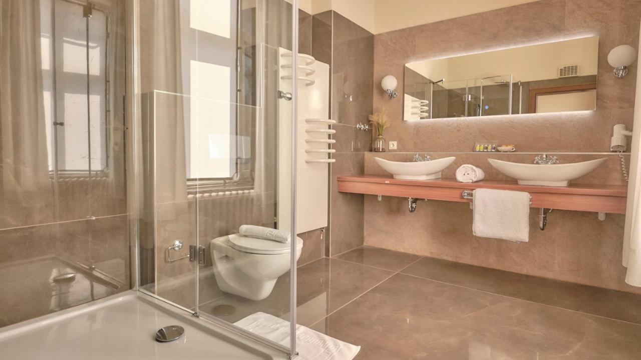 Hotel Van Bebber Ксантен Экстерьер фото