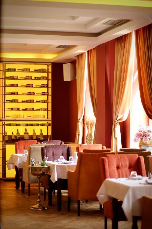 Hotel Van Bebber Ксантен Экстерьер фото